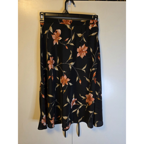 Coldwater Creek Dresses & Skirts - Coldwater Creek Black VTG Whimsigoth Dark Fairy Floral Midi Skirt Size Small